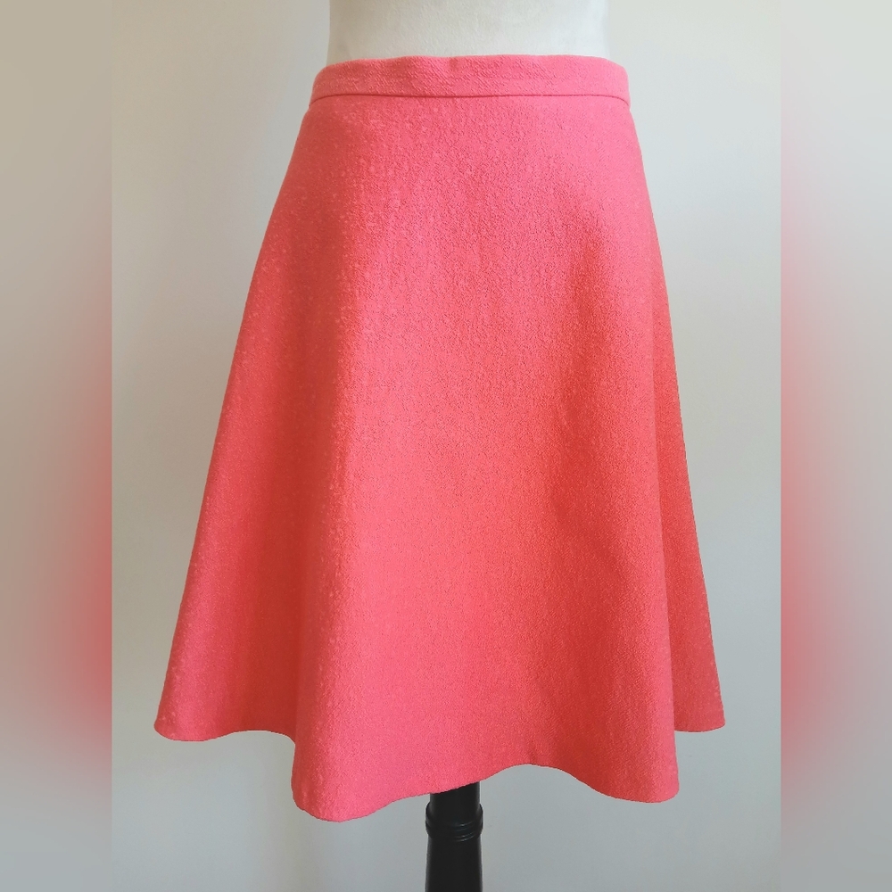 New With Tags-Ann Taylor-Pink-Flare Skirt--Size Skater Skirt- Size 2